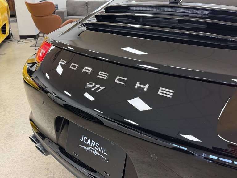 Porsche 991 Carrera Black Edition