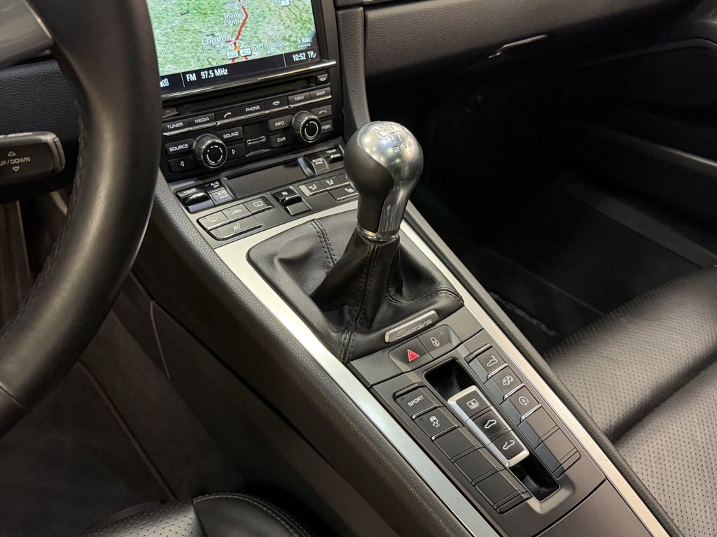 Porsche 991 Carrera Black Edition