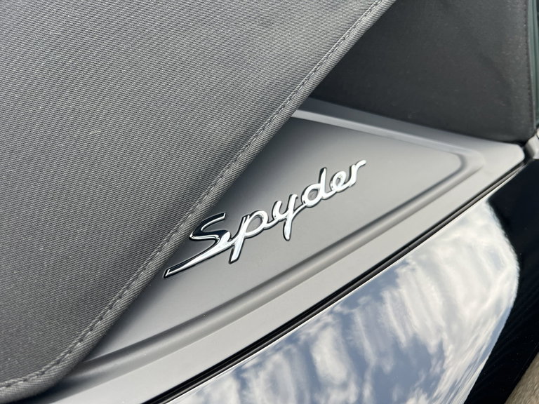 Porsche 718 Spyder