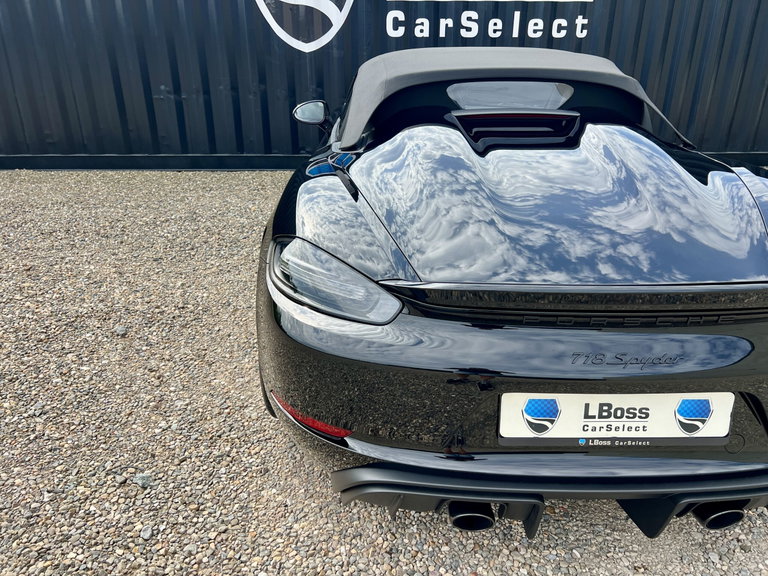 Porsche 718 Spyder