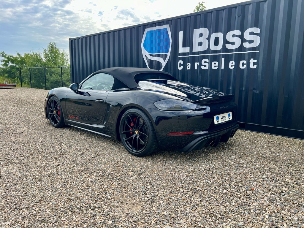 Porsche 718 Spyder