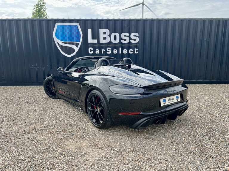 Porsche 718 Spyder