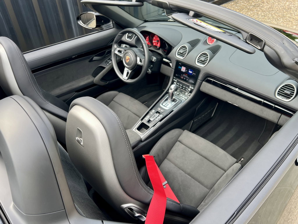 Porsche 718 Spyder