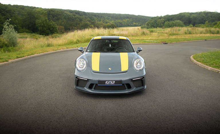 Porsche 991.2 GT3 Touring