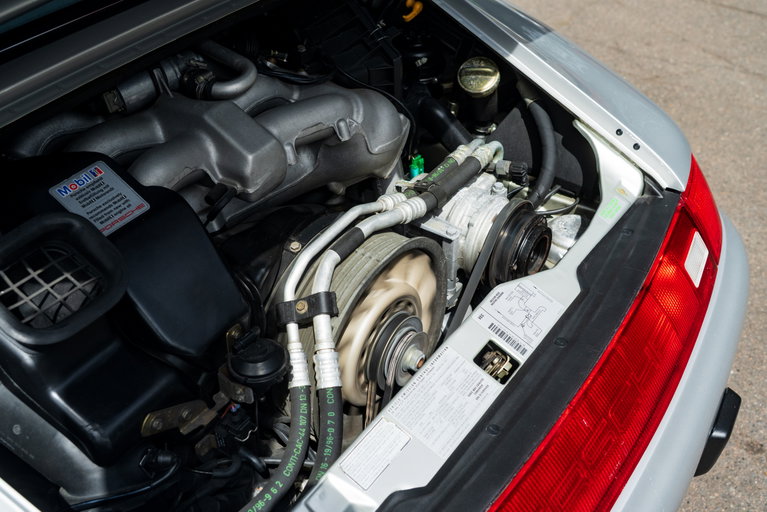 Porsche 993 Carrera 4S