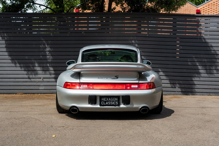 Porsche 993 Carrera 4S