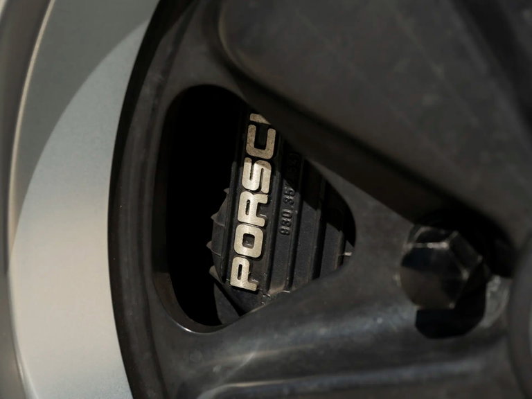 Porsche 911 Carrera 3.2 WTL