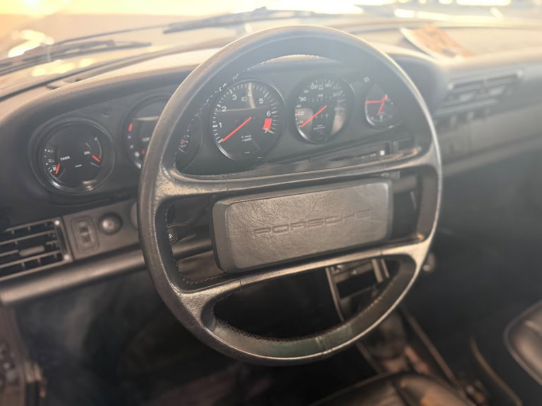 Porsche 911 Carrera 3.2