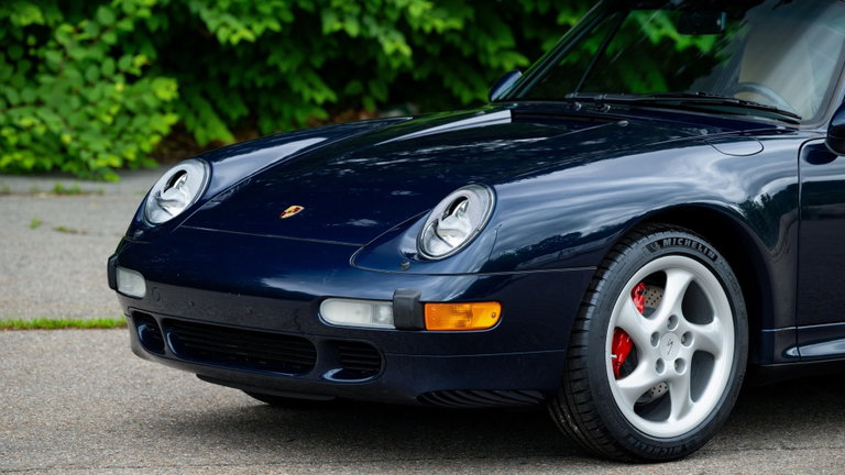 Porsche 993 Carrera 4S