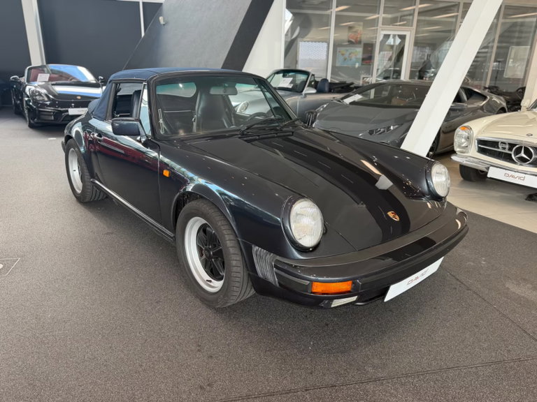 Porsche 911 Carrera 3.2