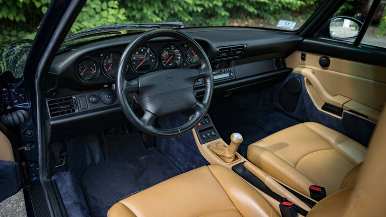 Porsche 993 Carrera 4S