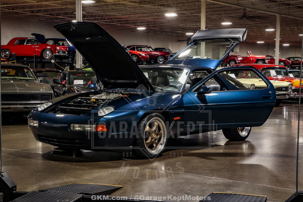 Porsche 928 GT