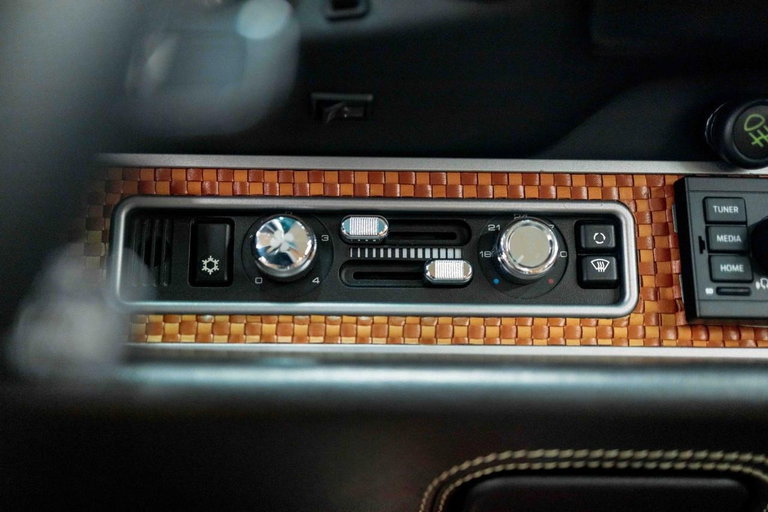 Porsche 911 Backdate