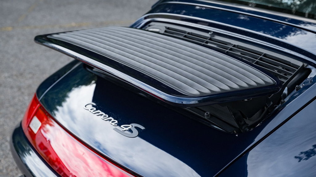 Porsche 993 Carrera 4S