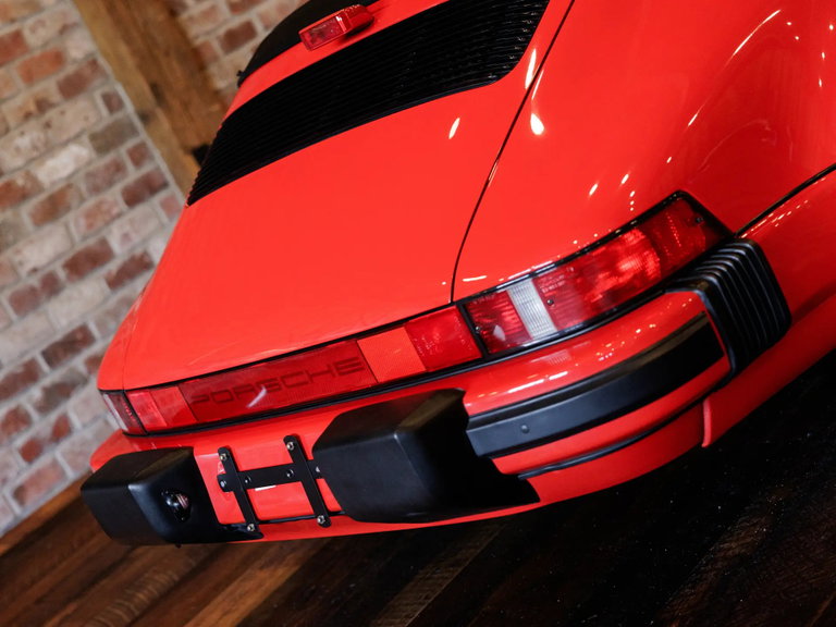 Porsche 911 Carrera 3.2 Speedster
