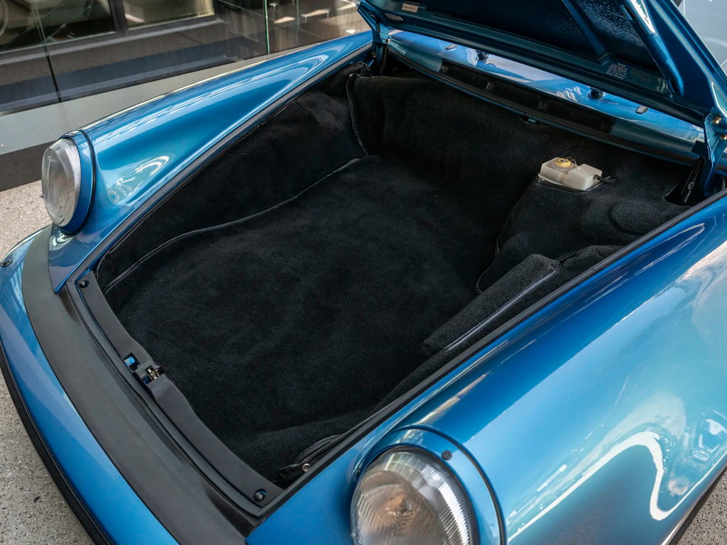 Porsche 911 Carrera 3.2 WTL