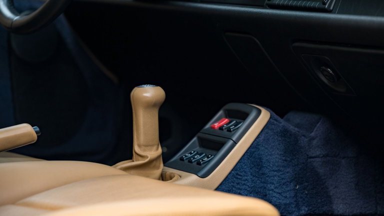 Porsche 993 Carrera 4S