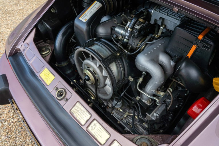 Porsche 911 Carrera 3.2