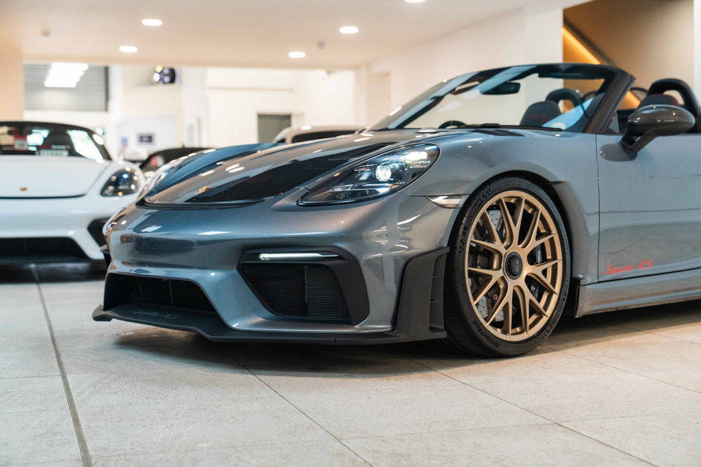 Porsche 718 Spyder RS