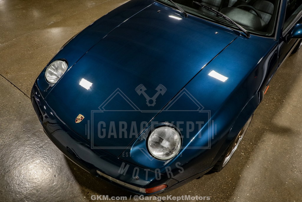 Porsche 928 GT