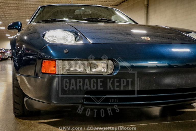 Porsche 928 GT