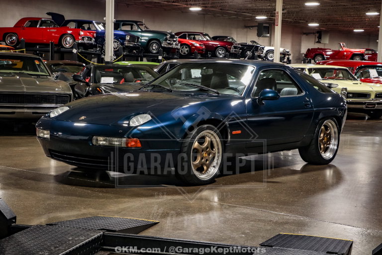 Porsche 928 GT