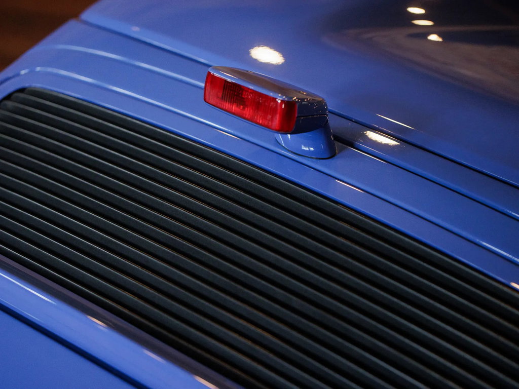 Porsche 964 Carrera 2 Speedster