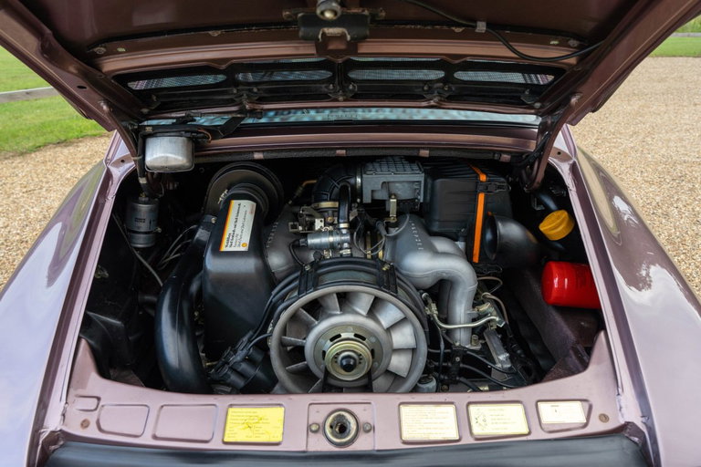 Porsche 911 Carrera 3.2