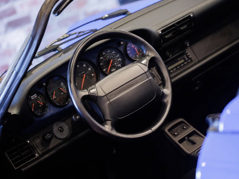 Porsche 964 Carrera 2 Speedster