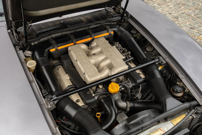 Porsche 928 S