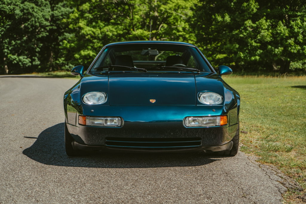Porsche 928 GT