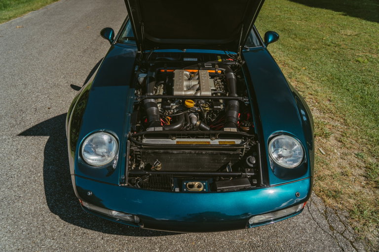 Porsche 928 GT