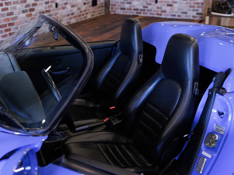 Porsche 964 Carrera 2 Speedster