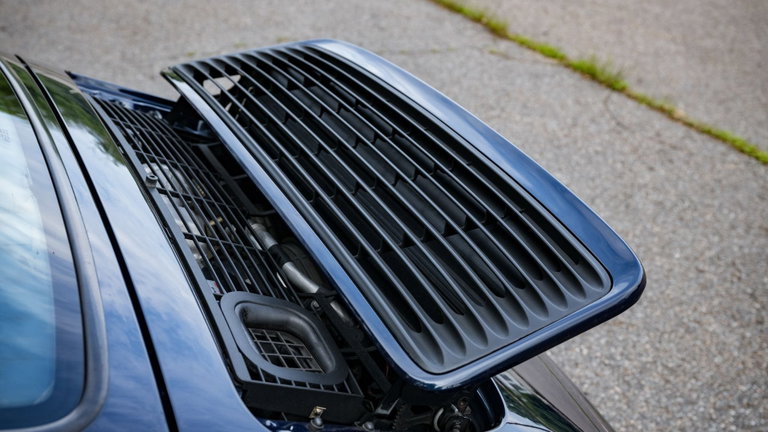 Porsche 993 Carrera 4S