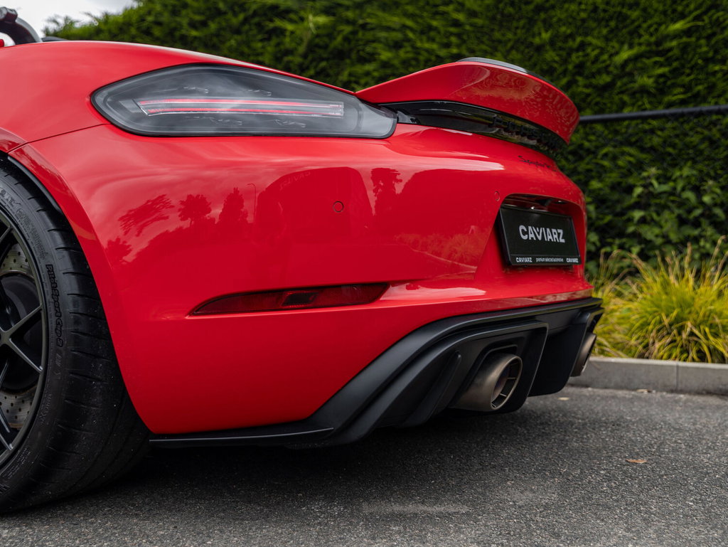 Porsche 718 Spyder RS