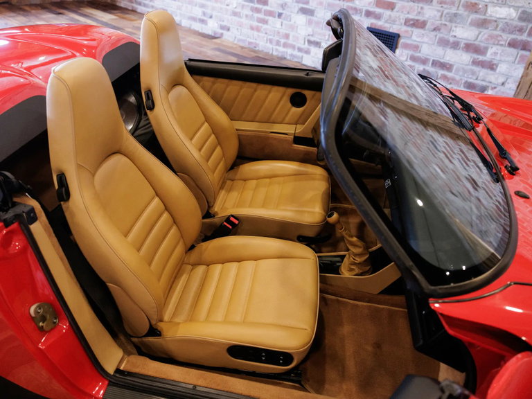 Porsche 911 Carrera 3.2 Speedster