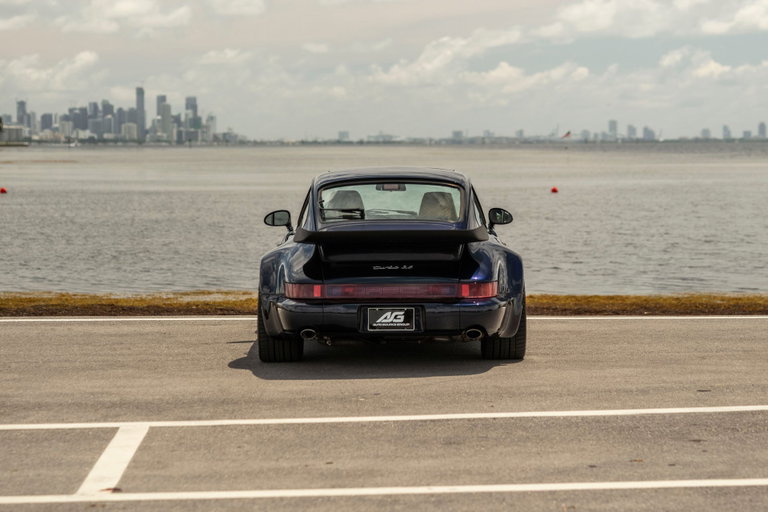 Porsche 964 Turbo 3.6