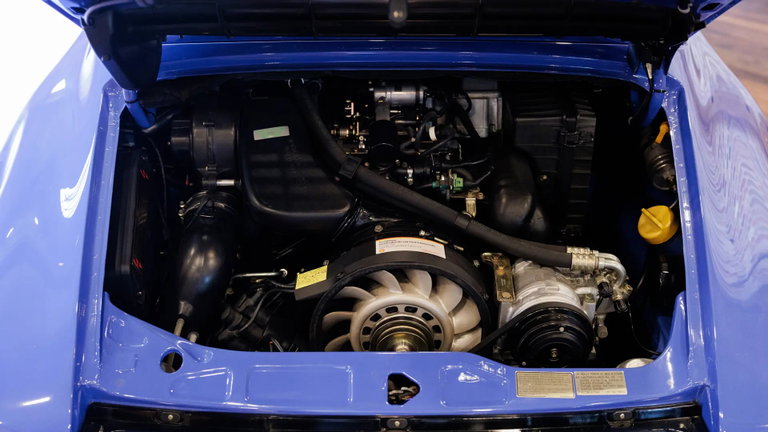 Porsche 964 Carrera 2 Speedster