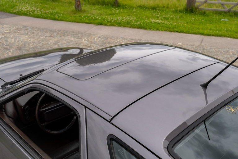 Porsche 928 S
