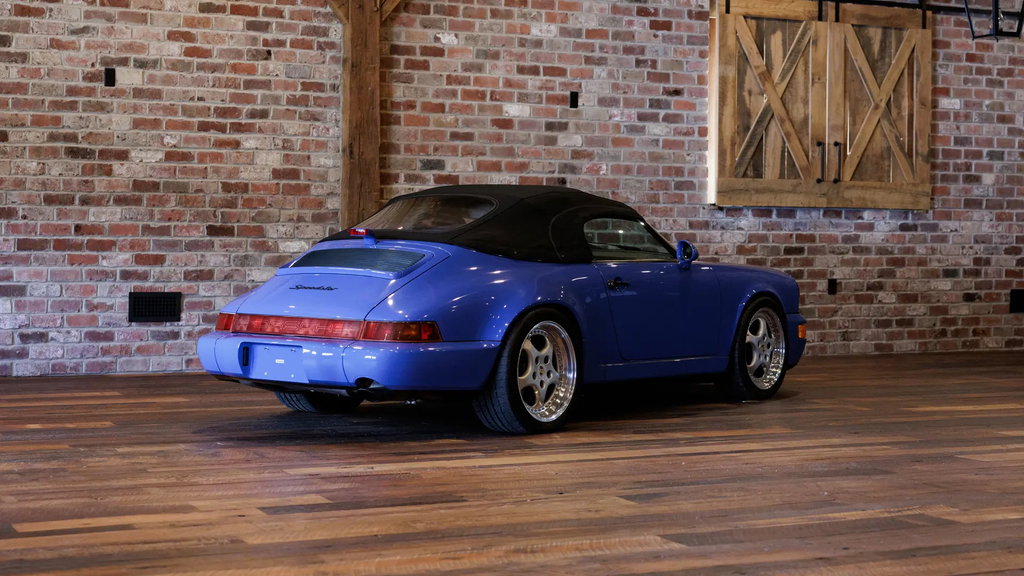 Porsche 964 Carrera 2 Speedster