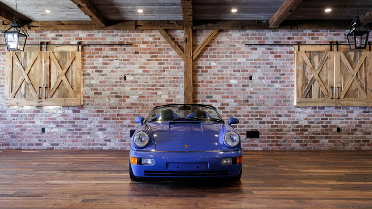 Porsche 964 Carrera 2 Speedster