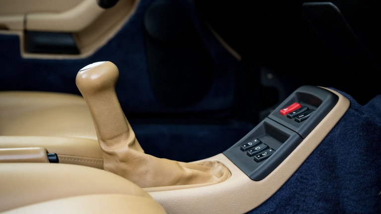 Porsche 993 Carrera 4S