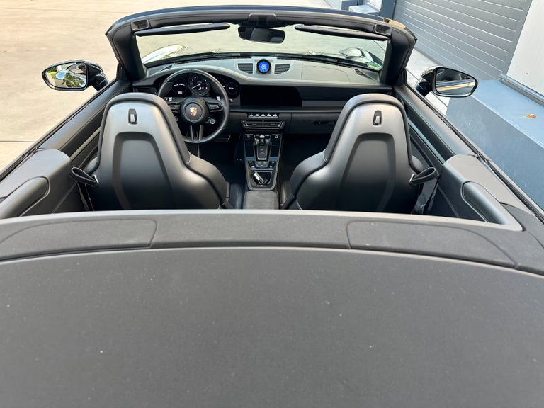 Porsche 992 Carrera GTS