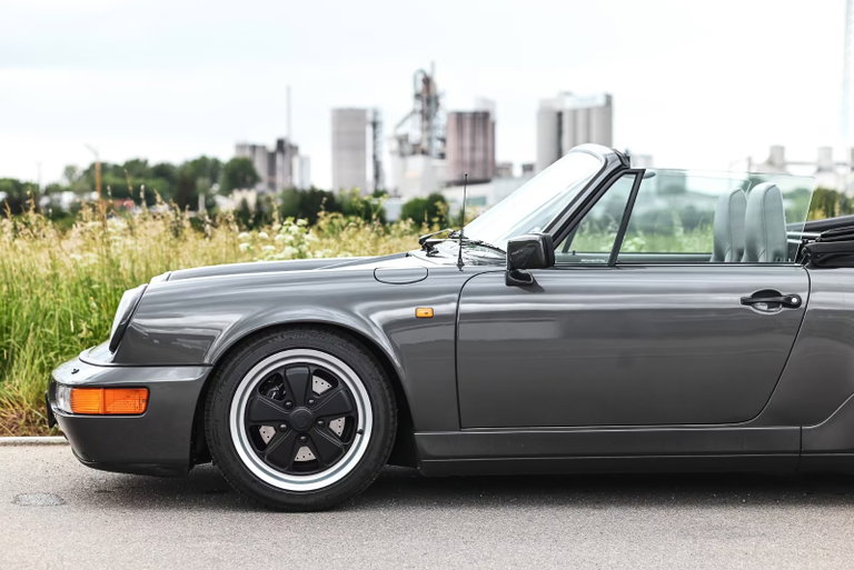 Porsche 964 Carrera 2