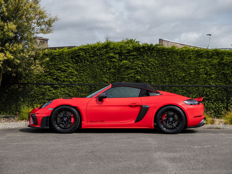 Porsche 718 Spyder RS