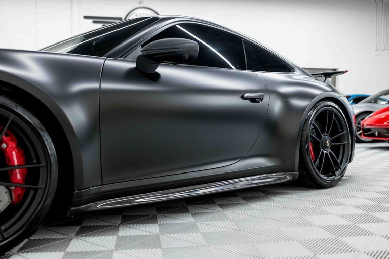 Porsche 992 Carrera GTS