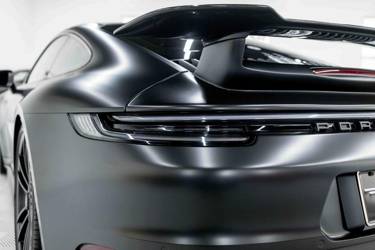 Porsche 992 Carrera GTS