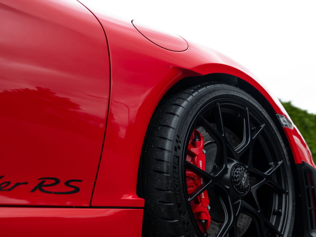 Porsche 718 Spyder RS