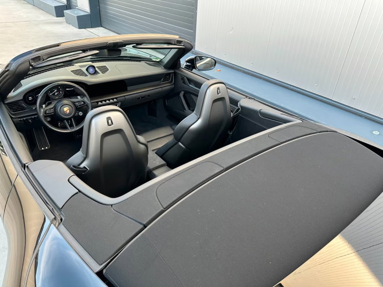 Porsche 992 Carrera GTS