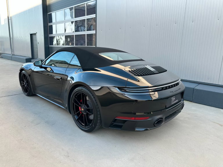 Porsche 992 Carrera GTS